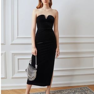 NWT strapless velvet midi dress